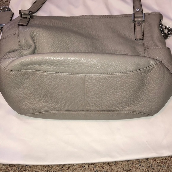 Michael Kors Leather Grey Shoulder Tote - Picture 5 of 8